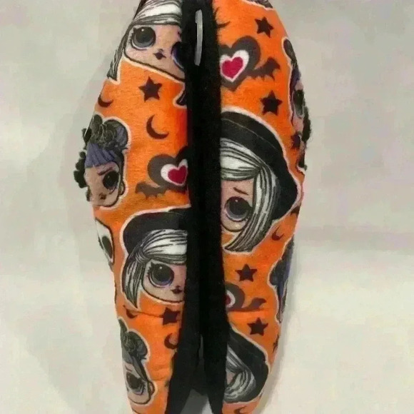 L.O.L Surprise 💀Halloween Slipper Socks with Grippers shoe size s/m 8-13 kids - Picture 5 of 7